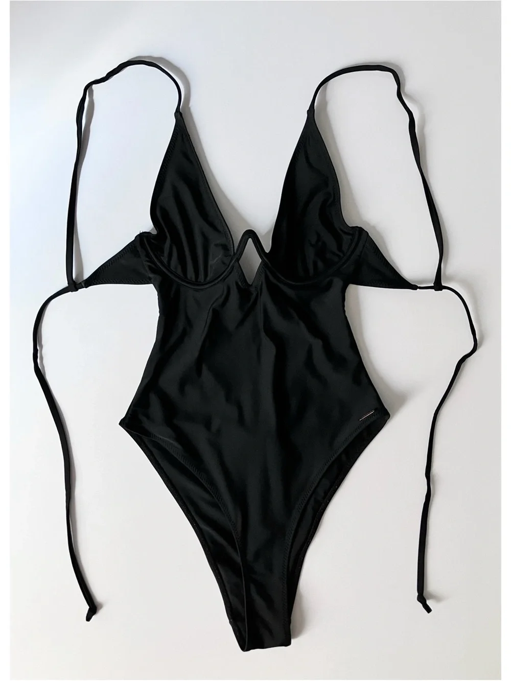 White Fox Black High-Cut One-Piece Swimsuit w/Adjustable Tie Straps Women’s SM